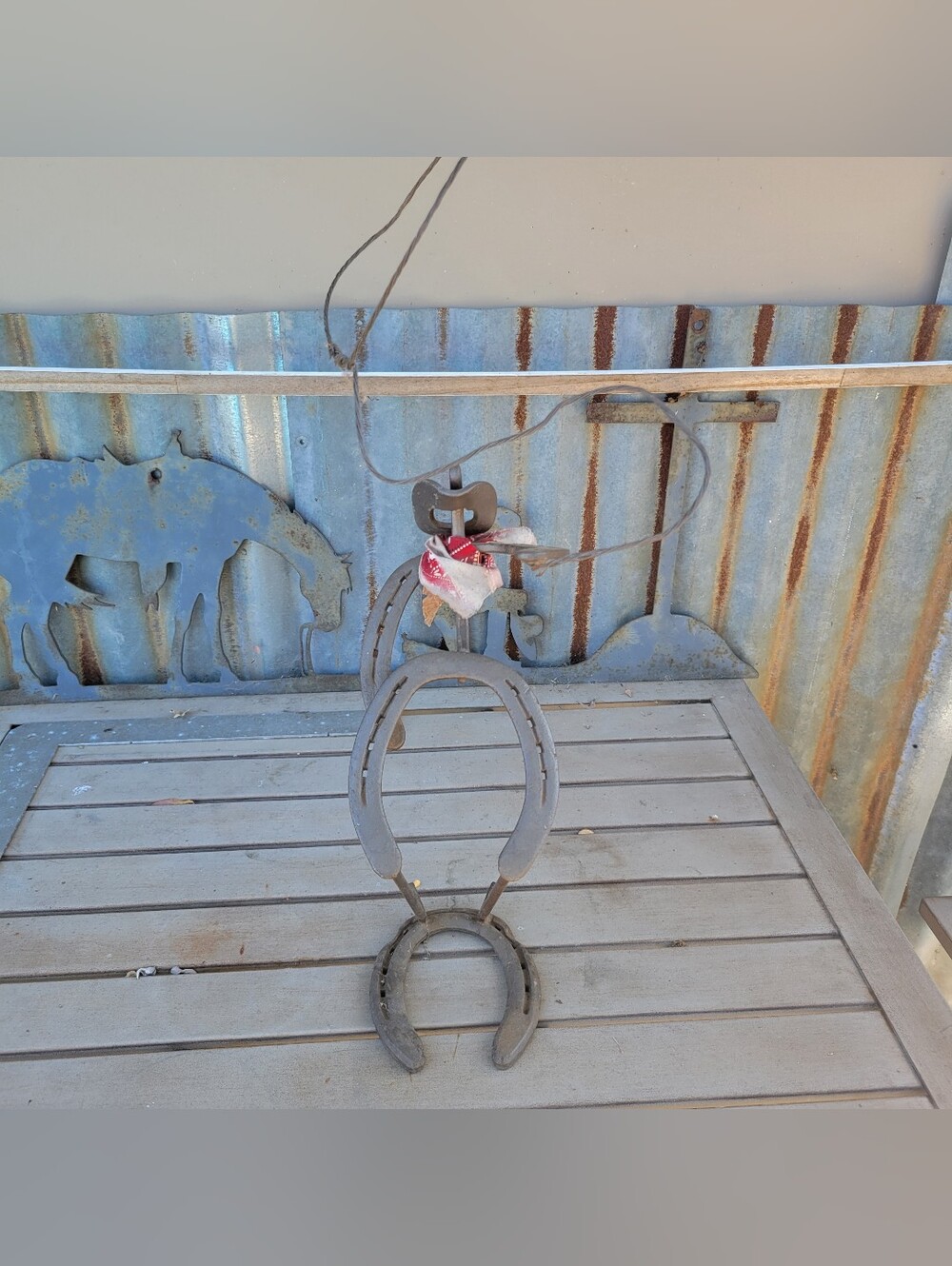 Rustic Horseshoe Tabletop Sculpture - Gray Metal